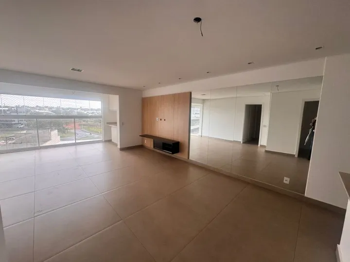 Apartamento de alto padrão com 3 suítes no Vinhedos