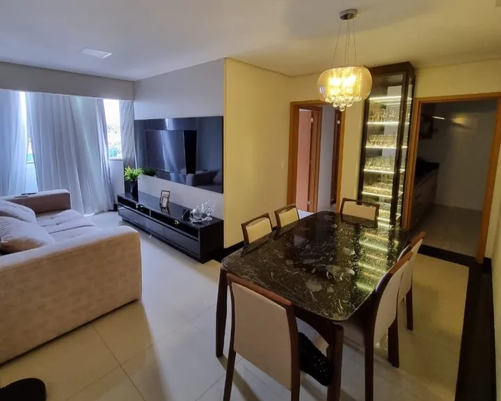 Apartamento de 3 quartos em frente ao Praia Clube