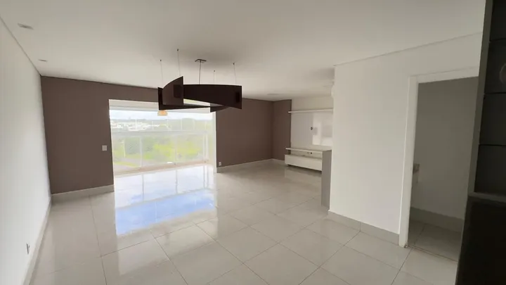Apartamento de 3 suítes no Complexo Vinhedos
