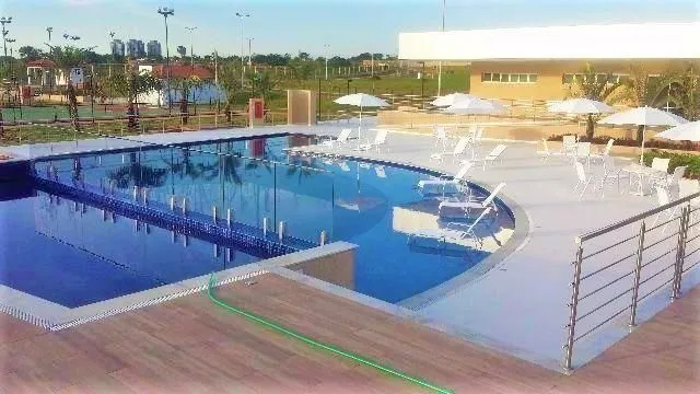 Lote de alto padrão em condomínio fechado — foto 1