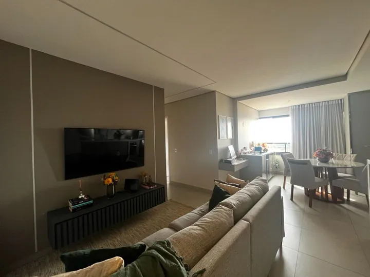 Apartamento de alto padrão com 2 suítes no Jardim Sul