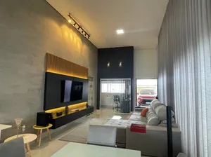 Casa térrea de 3 suítes com piscina no Jardim Sul — miniatura 2