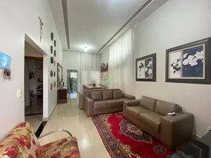 Casa térrea de 3 suítes no Jardim Botânico — miniatura 1