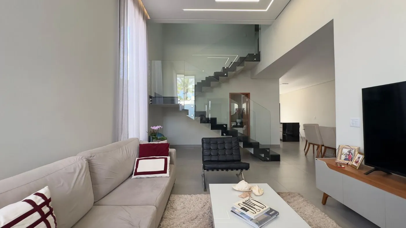 Sobrado de 3 suítes no Morada da Colina — foto 1