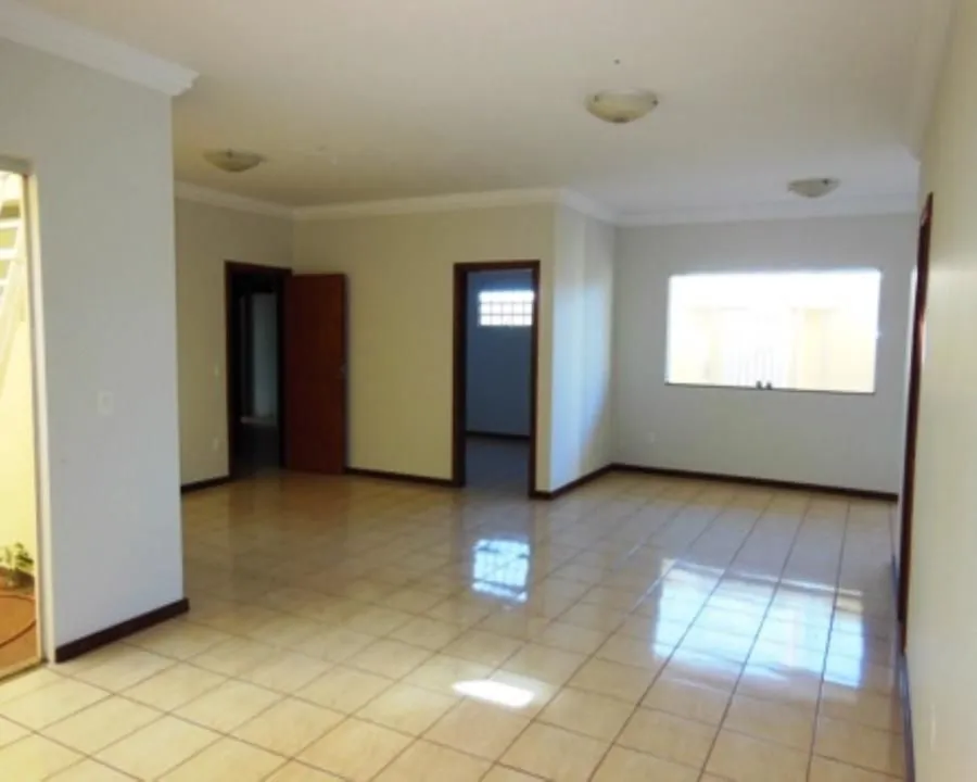 Casa térrea de 3 suítes no Altamira — foto 1