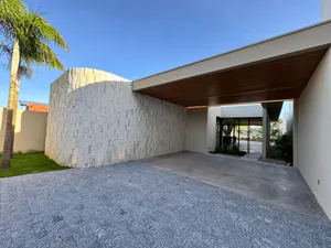 Casa térrea de alto padrão com piscina no Cidade Jardim — miniatura 2