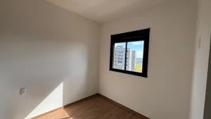 Apartamento de 2 quartos com vista livre no Jardim Sul — miniatura 10