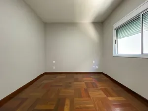 Casa de 5 quartos no Jardim Karaíba — miniatura 11