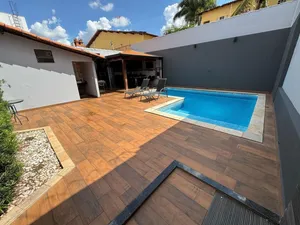 Casa de 3 suítes com piscina no Cidade Jardim — miniatura 1