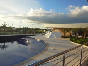 Lote de esquina em condomínio de alto padrão, próximo ao lago — miniatura 11