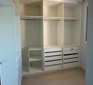 Sobrado de alto padrão com 3 suítes em condomínio fechado — miniatura 11