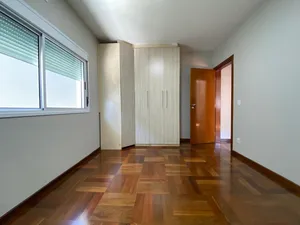 Casa de 5 quartos no Jardim Karaíba — miniatura 13