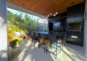 Casa térrea contemporânea com piscina em condomínio fechado — miniatura 12