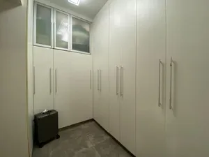 Casa térrea com mezanino, piscina aquecida e 4 suítes em condomínio de alto padrão — miniatura 12
