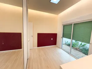 Casa térrea com piscina e lazer completo em condomínio fechado — miniatura 12