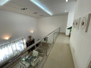 Sobrado de 4 suítes com piscina aquecida e home cinema em condomínio de alto padrão — miniatura 14