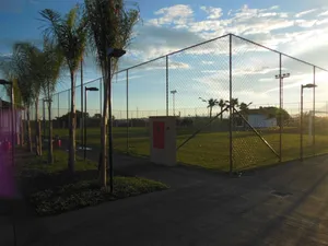 Lote de esquina em condomínio de alto padrão, próximo ao lago — miniatura 13