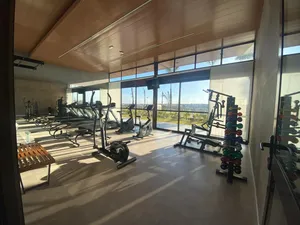 Lote em condomínio de alto padrão, próximo à portaria e à área de lazer — miniatura 13