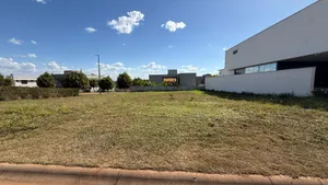 Lote de esquina em condomínio de alto padrão, próximo ao lago — miniatura 14