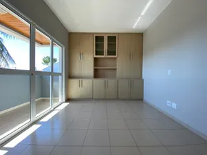 Casa de 5 quartos no Jardim Karaíba — miniatura 15