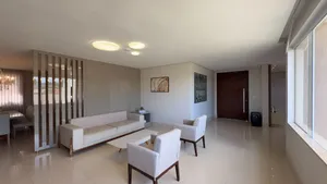 Casa de 4 suítes com home cine e piscina aquecida em condomínio fechado — miniatura 15