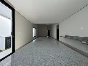 Casa de 3 suítes com planta moderna em condomínio fechado — miniatura 16