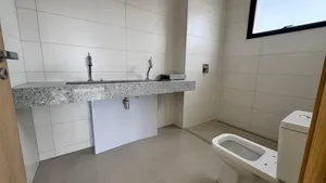 Apartamento de 225 m² com 4 suítes e varanda gourmet no Vinhedos — miniatura 16