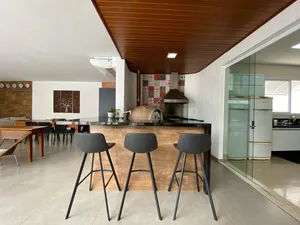 Sobrado de 4 suítes com piscina aquecida e espaço gourmet completo em condomínio tradicional — miniatura 16