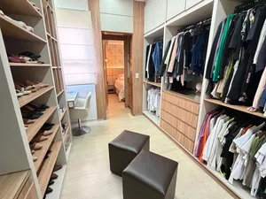 Sobrado alto padrão com SPA privativo em condomínio fechado — miniatura 16