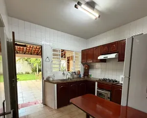 Casa térrea de esquina no Vigilato Pereira — miniatura 17