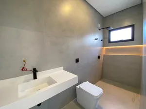 Casa automatizada de 3 suítes com piscina aquecida em condomínio fechado — miniatura 17