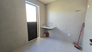 Casa térrea de 4 suítes com piscina aquecida em condomínio fechado — miniatura 17
