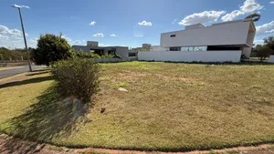 Lote de esquina em condomínio de alto padrão, próximo ao lago — miniatura 18