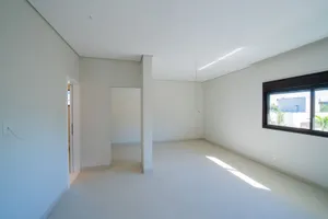 Sobrado de alto padrão com piscina aquecida e home cinema — miniatura 18