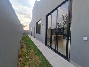 Casa de 3 suítes com varanda gourmet e piscina em condomínio fechado — miniatura 19