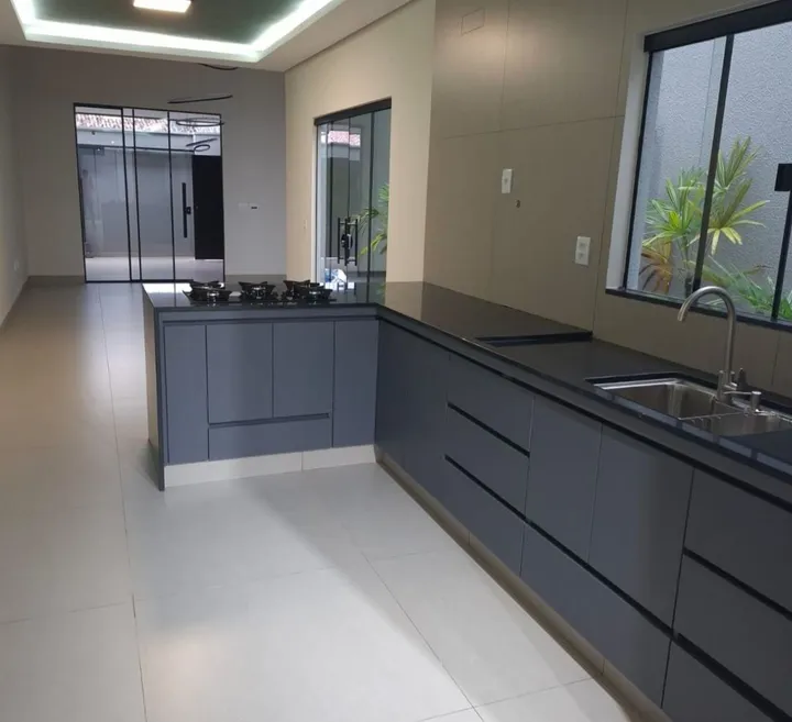 Casa térrea de 3 suítes no Cidade Jardim
