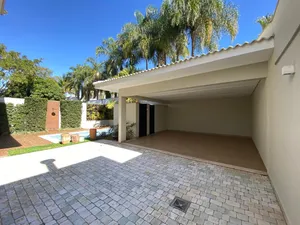 Sobrado de 3 suítes com piscina aquecida e área gourmet em condomínio de alto padrão — miniatura 3
