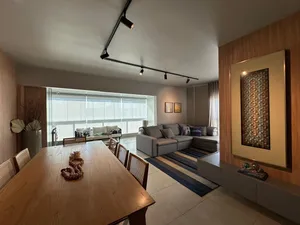 Apartamento de alto padrão em frente ao Praia Clube — miniatura 2
