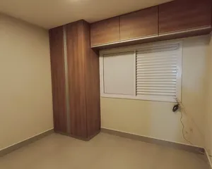 Casa nova de 4 quartos com jardim amplo em condomínio fechado — miniatura 20