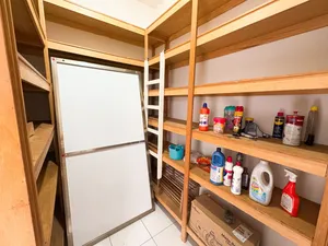Casa térrea com piscina e lazer completo em condomínio fechado — miniatura 20