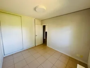 Sobrado de esquina com piscina e ofurô, 6 vagas, em condomínio de alto padrão — miniatura 22
