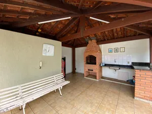 Casa térrea de 3 suítes no Jardim Colina — miniatura 22