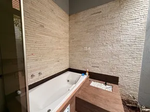 Casa térrea de 3 suítes com piscina em condomínio fechado — miniatura 24