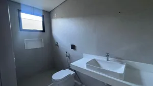 Casa térrea de 4 suítes com piscina aquecida em condomínio fechado — miniatura 24