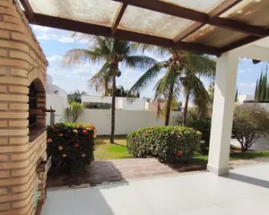 Casa nova de 4 quartos com jardim amplo em condomínio fechado — miniatura 24