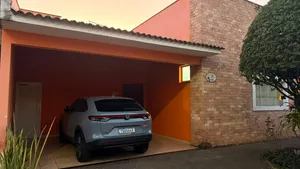 Casa térrea de 3 suítes com piscina e espaço gourmet em condomínio fechado — miniatura 24