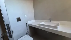 Casa térrea de 4 suítes com piscina aquecida em condomínio fechado — miniatura 26