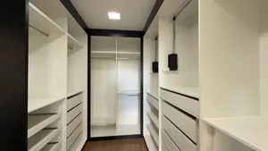 Casa de 4 suítes com home cine e piscina aquecida em condomínio fechado — miniatura 27