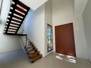 Casa de arquitetura contemporânea com piscina e spa em condomínio fechado — miniatura 28