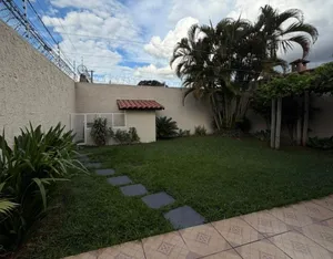 Casa térrea de esquina no Vigilato Pereira — miniatura 28